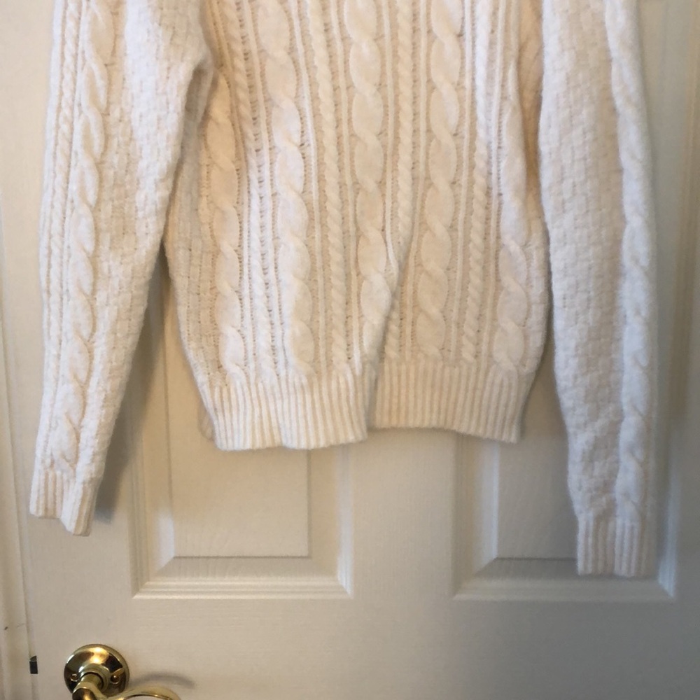 Cream Puff Sleeve Knit Sweater - Picture 3 of 9